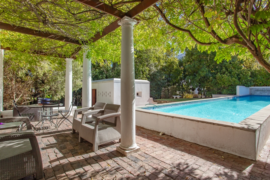 7 Bedroom Property for Sale in Franschhoek Western Cape